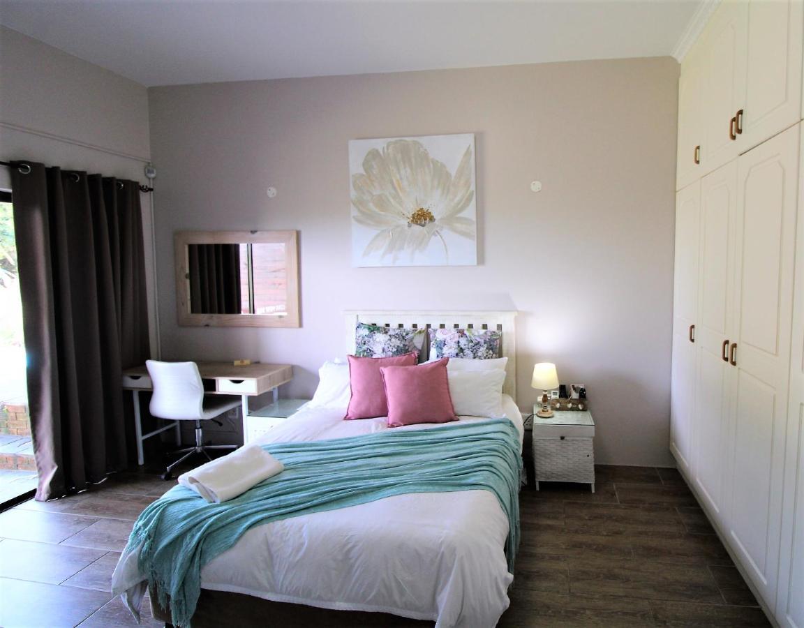 Cove View B&B Източен Лондон Екстериор снимка