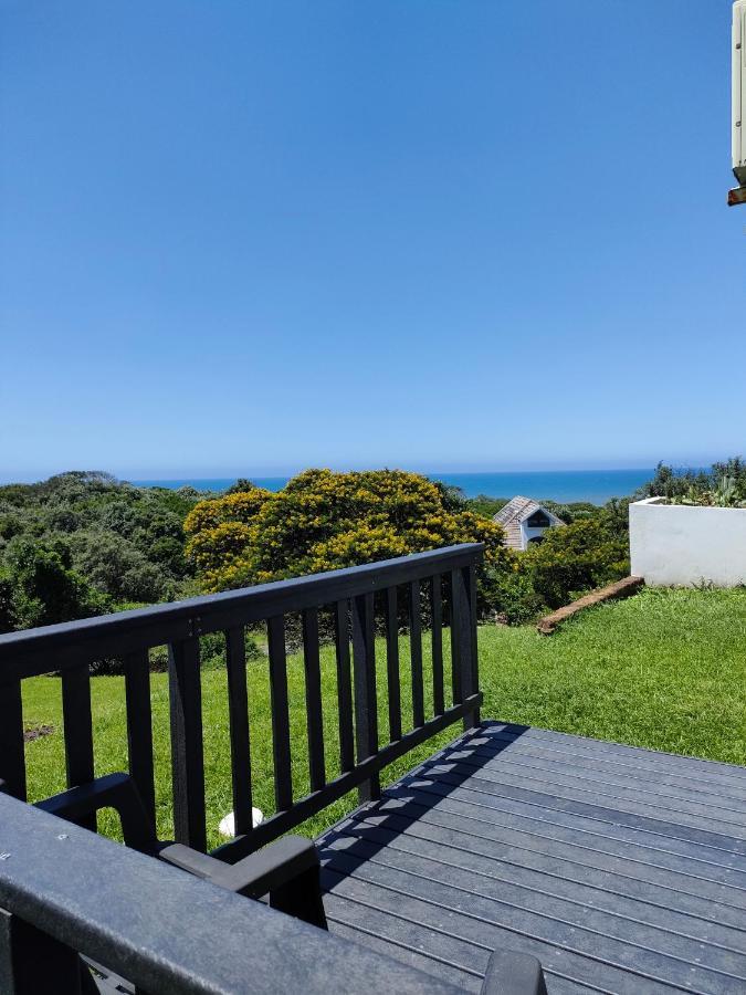 Cove View B&B Източен Лондон Екстериор снимка