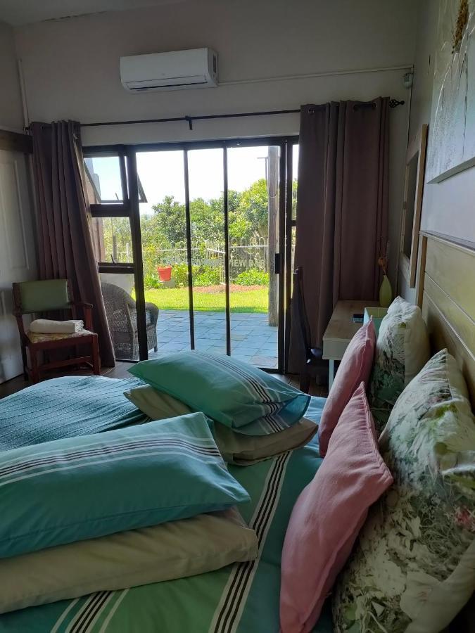 Cove View B&B Източен Лондон Екстериор снимка
