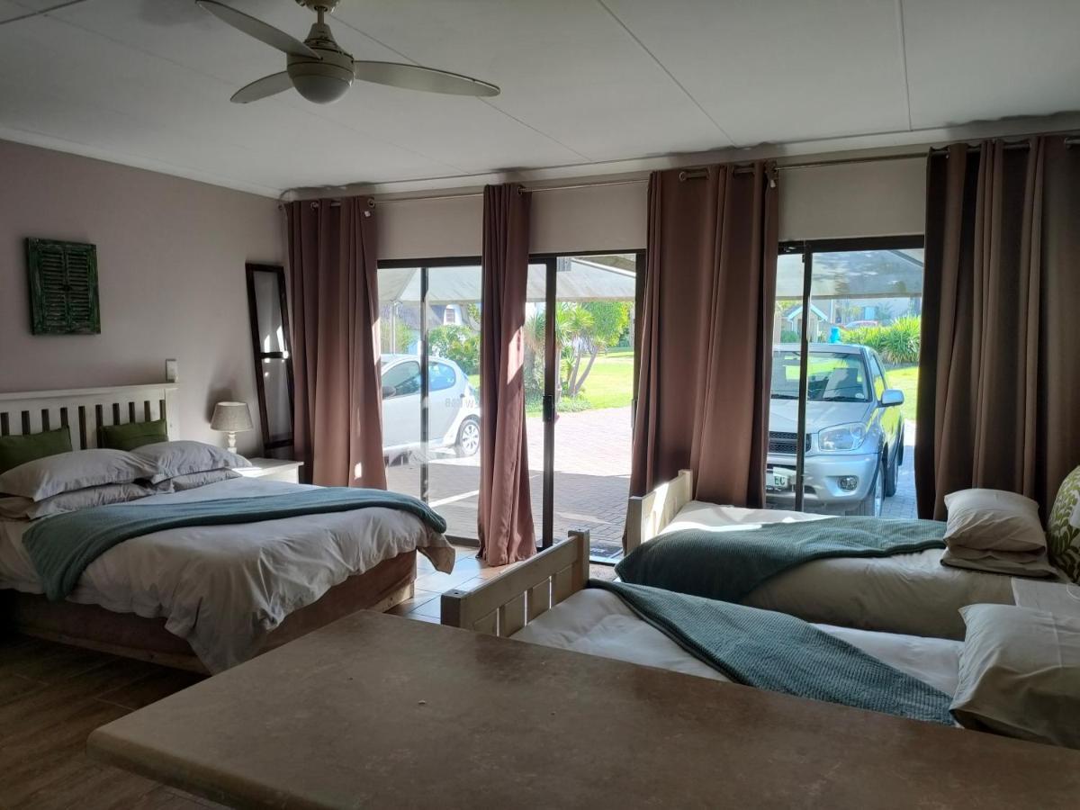 Cove View B&B Източен Лондон Екстериор снимка